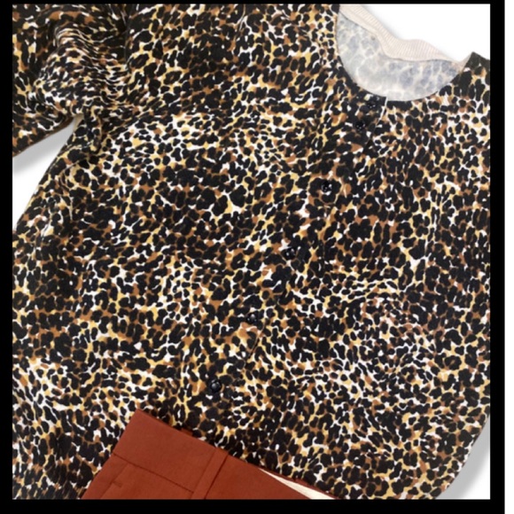 Animal print sweater - Picture 1 of 9